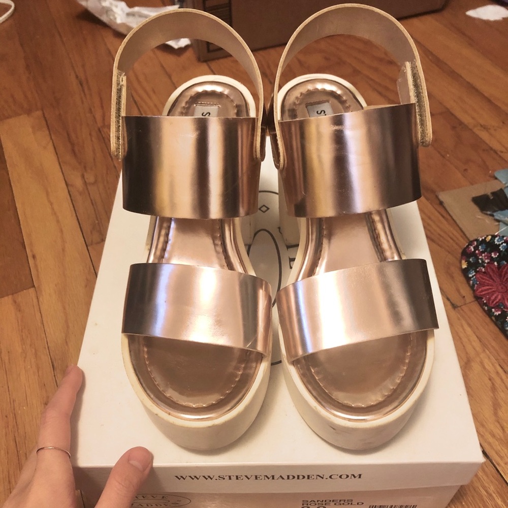 steve madden rose gold platform sandals